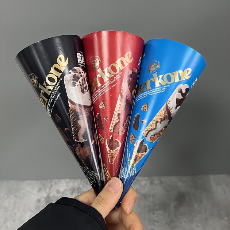 blue silver aluminum ice cream cone sleeves